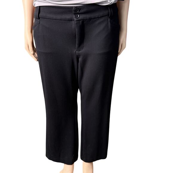 Studio by Torrid Stretch Ponte Dress Pants Size 28 Short in Black - Picture 1 of 7
